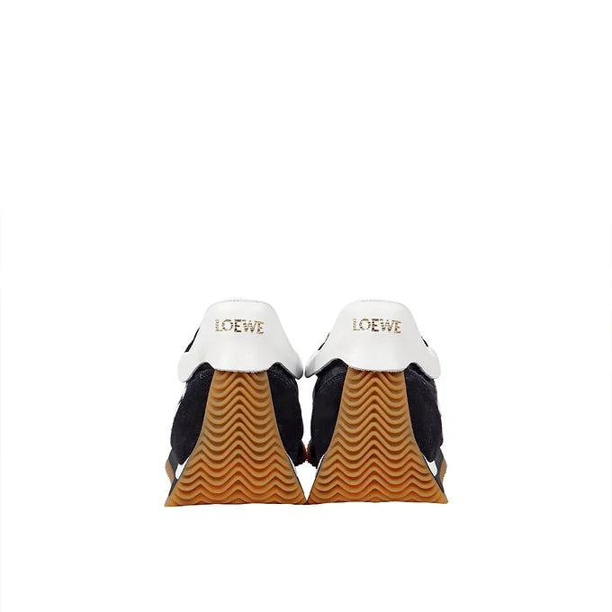 LOEWE SNEAKERS - Luxury multibrand outlet store