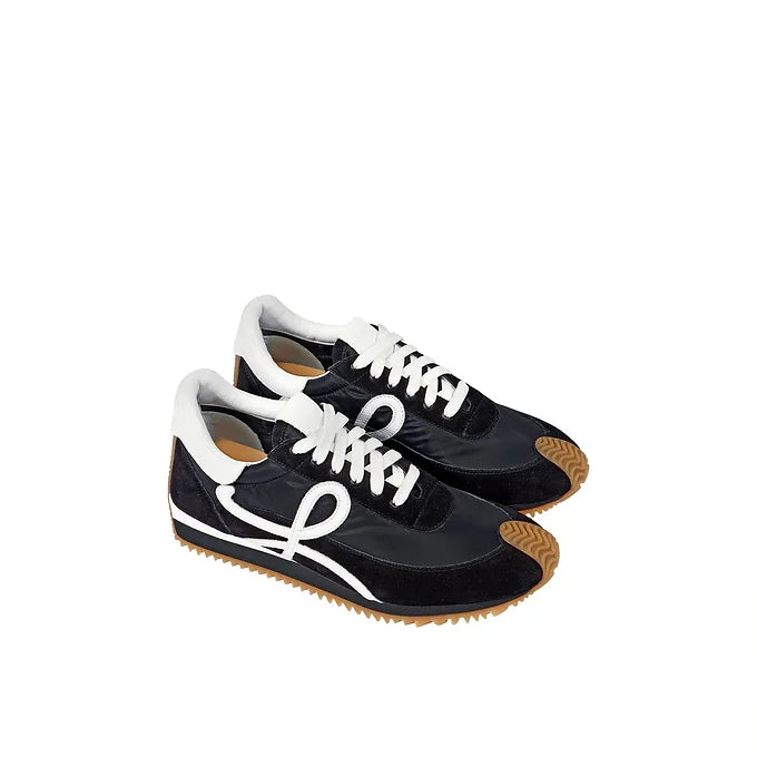 LOEWE SNEAKERS - Luxury multibrand outlet store