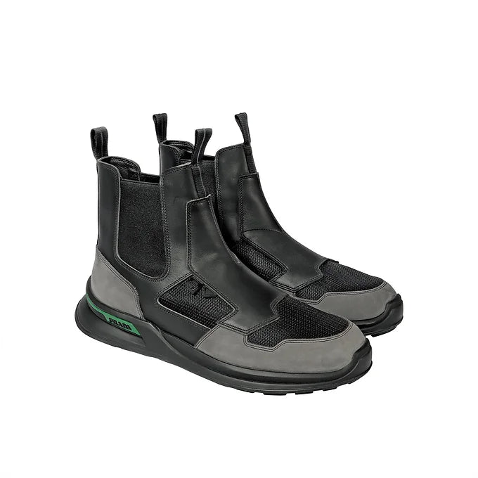 PRADA SNEAKERS - Luxury multibrand outlet store