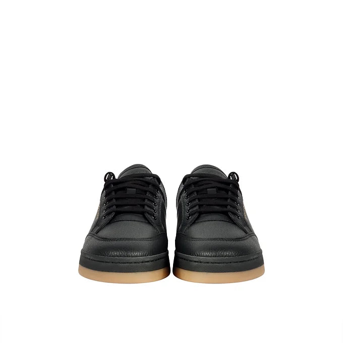 SAINT LAURENT SNEAKERS - Luxury multibrand outlet store